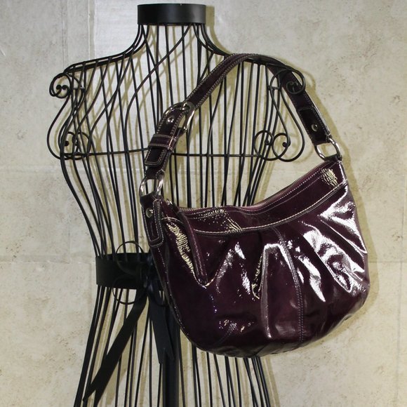 Coach Handbags - COACH HANDBAG